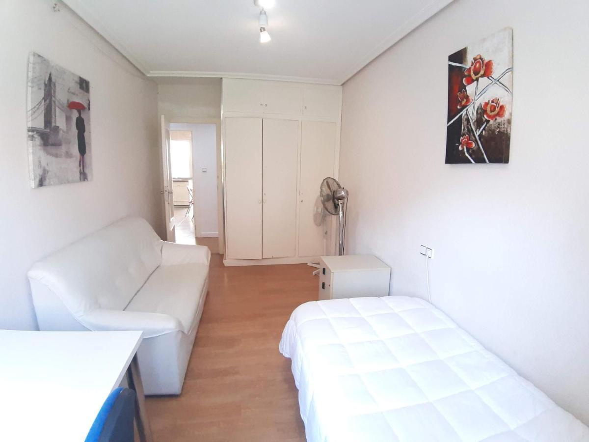 Apartamento Obispo Frutos Apartment Murcia Bagian luar foto